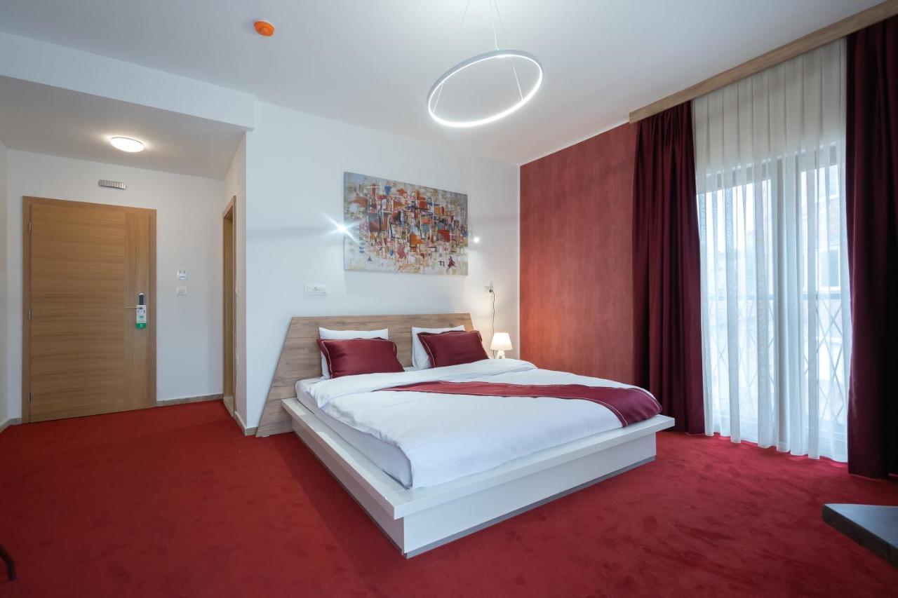 Austrian Palace Hotel Скоп'є Екстер'єр фото